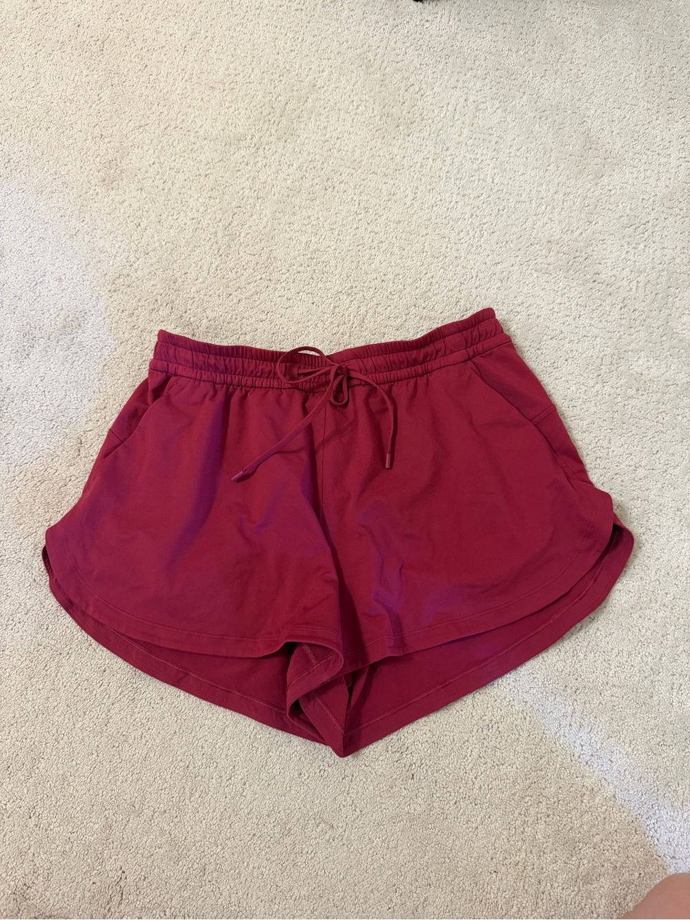 lululemon athletica Women's Maroon Drawstring Athletic Shorts